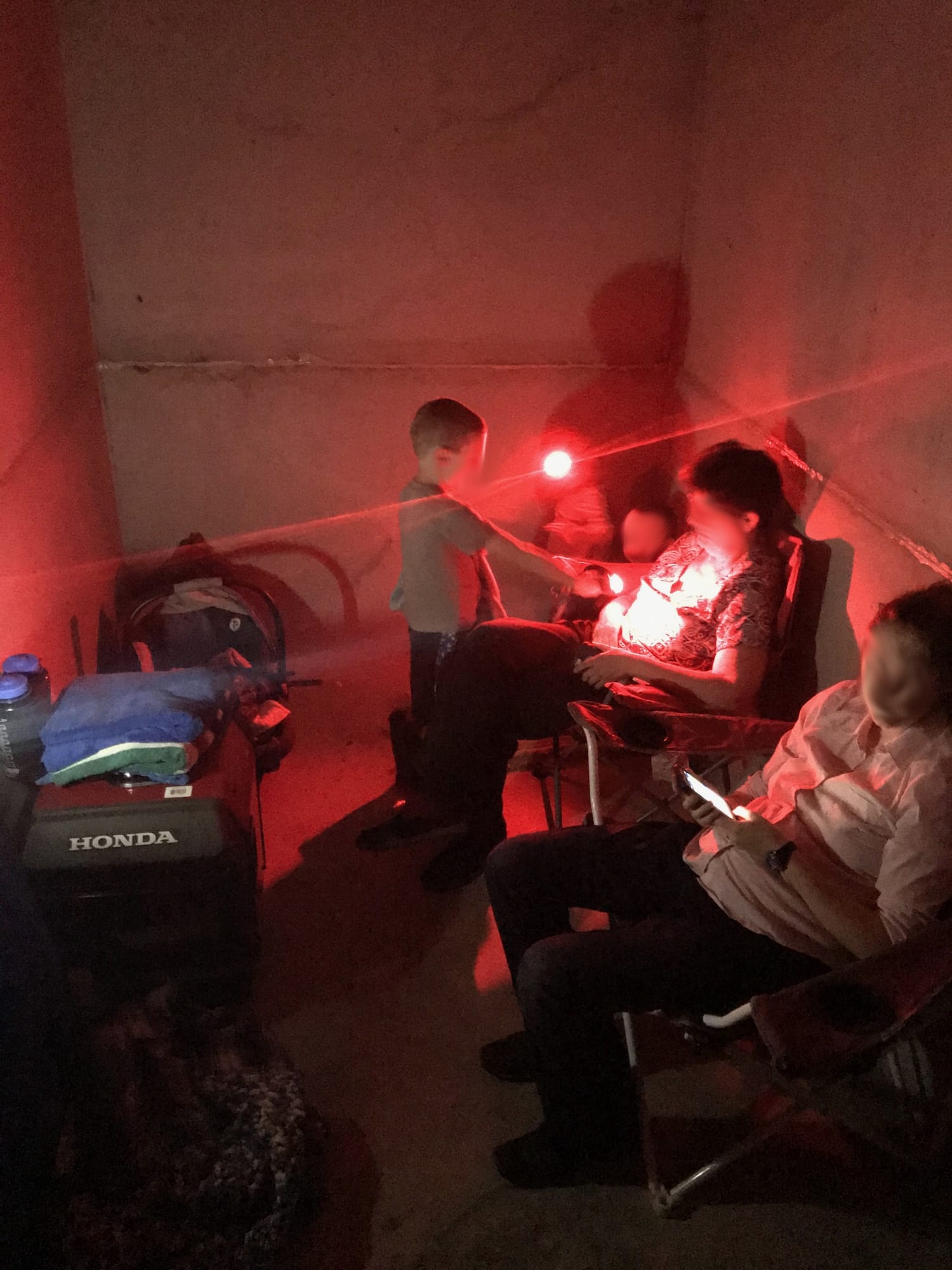 Family in storm shelter during Mississippi tornadoes on 16-Mar-2019