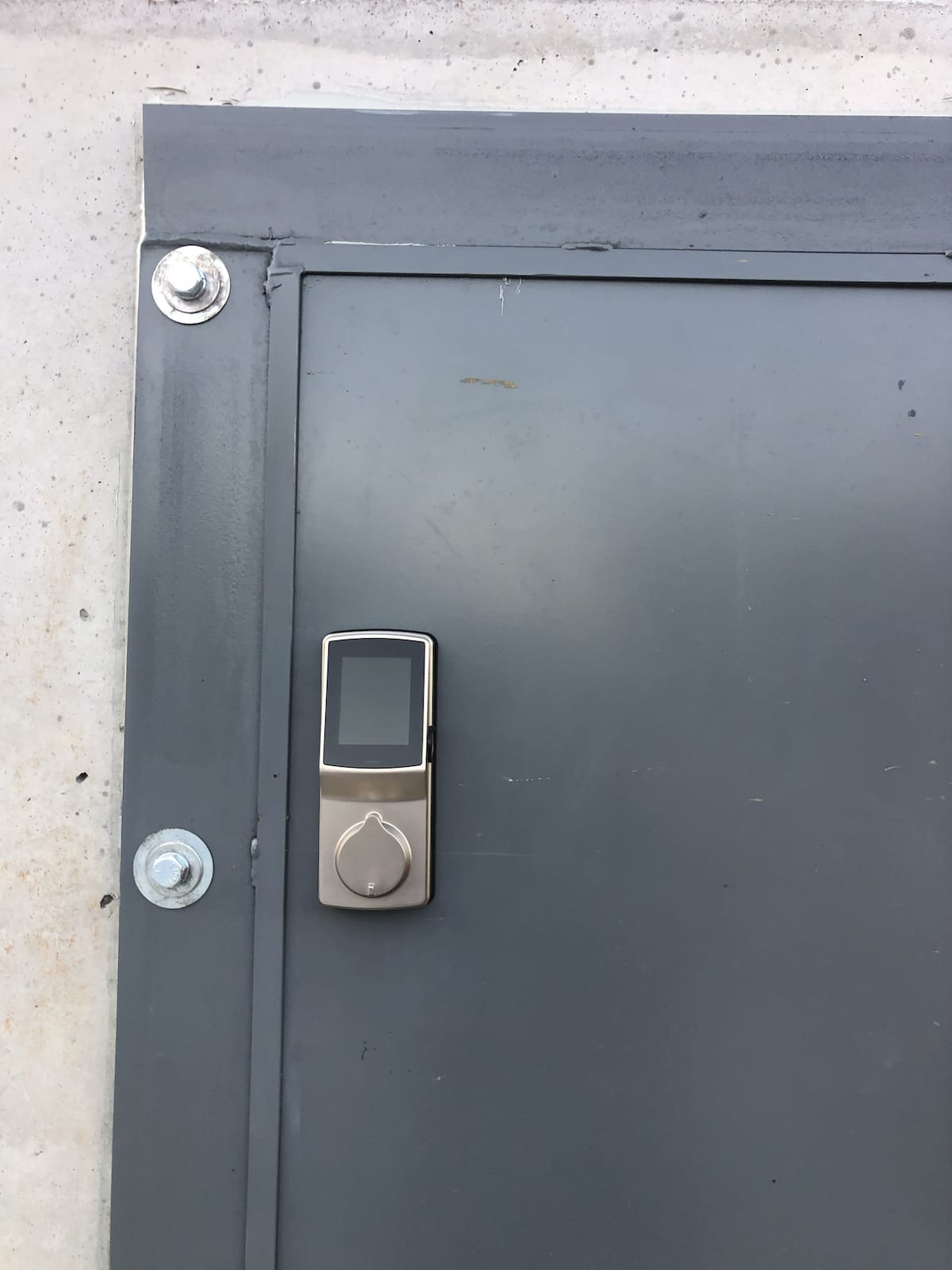 Optional keypad lock